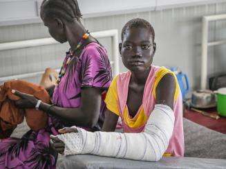 Aguek Deng, a snakebite patient in the post-op ward